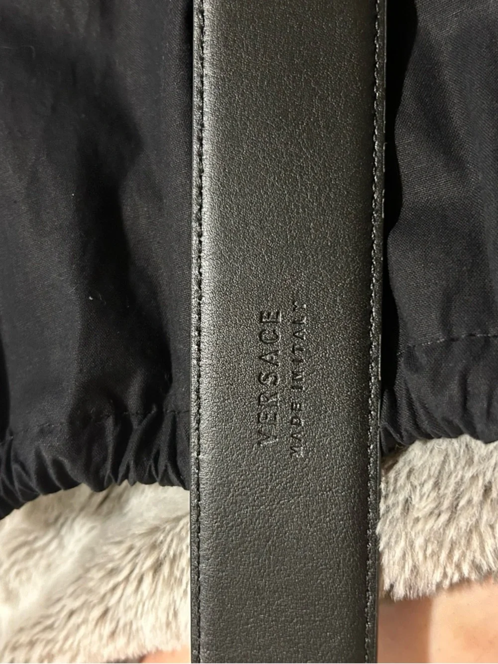 Gold versace Buckle Black Leather Belt - Picture 2 of 3